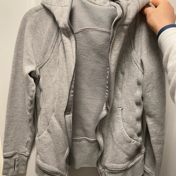 Lululemon Scuba Hoodie Sz 4 - Picture 1 of 2
